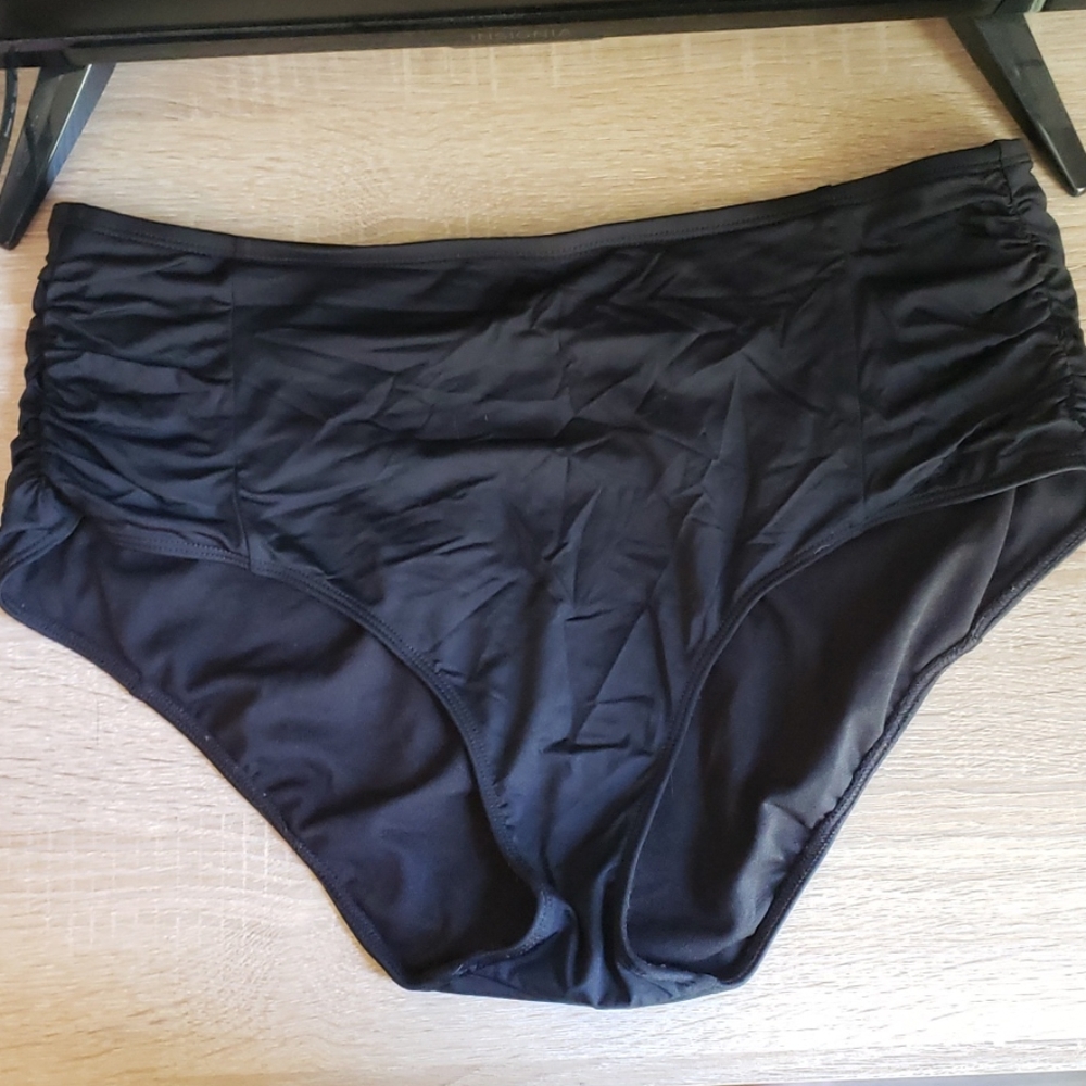 Bikini bottoms